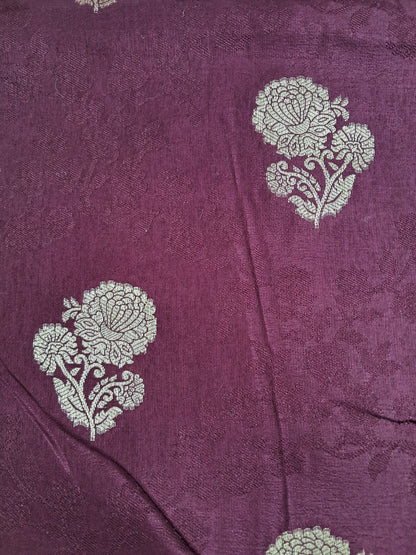 Wine Tanchui Buti Saree